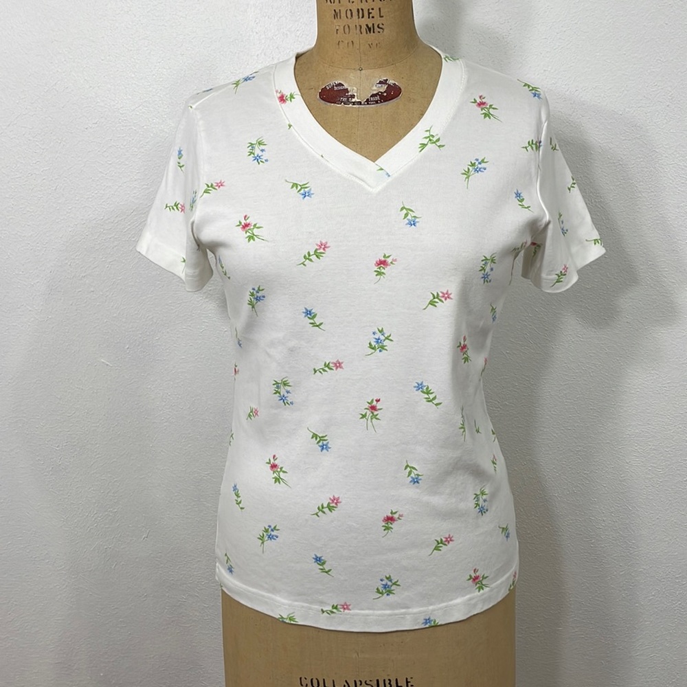 Regatta Clothing Co short sleeve, cotton floral print tee or undershirt, v-neck